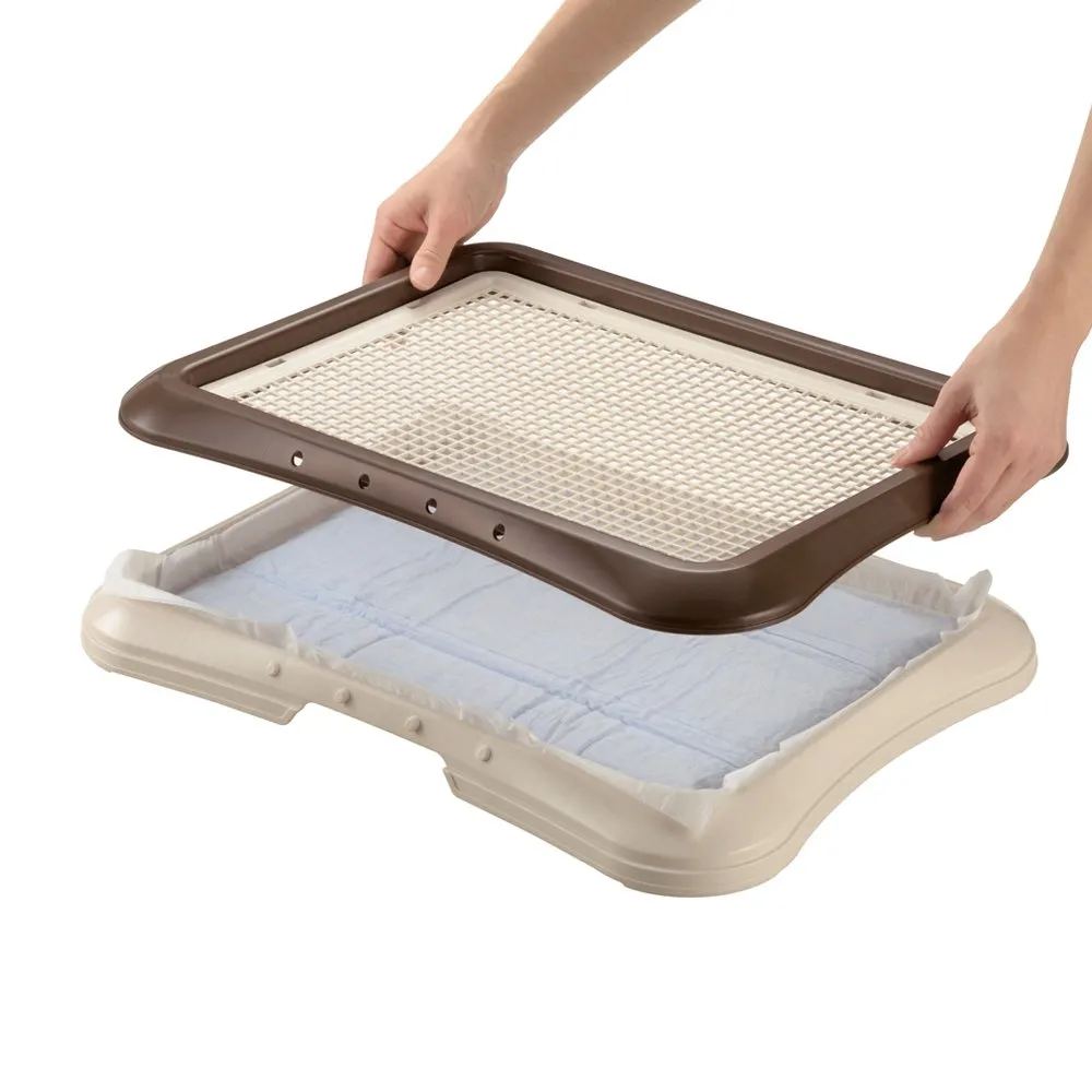 Richell Paw Trax Mesh Training Tray for puppies and mature dogs (Brown)